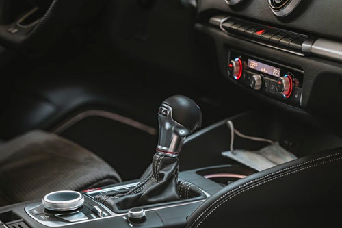short shifter in a vehicle’s interior
